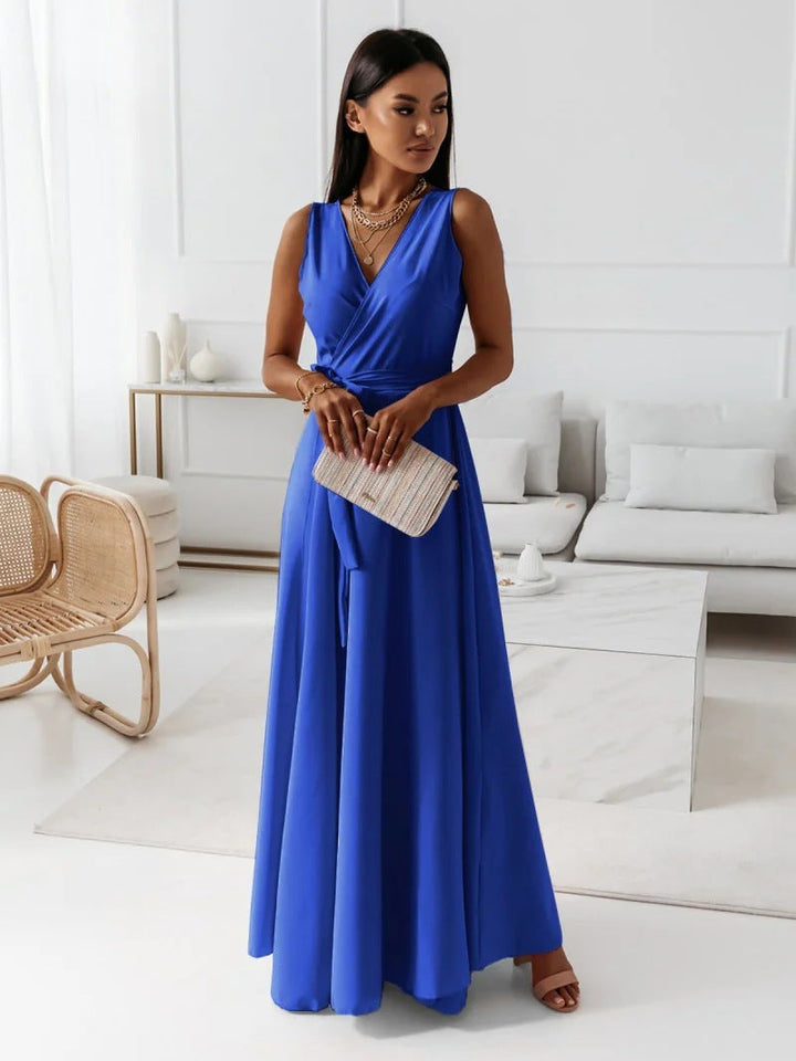 Levoire | Robe Longue Unicolore Pour Femmes Avec Décolleté En V Bleu