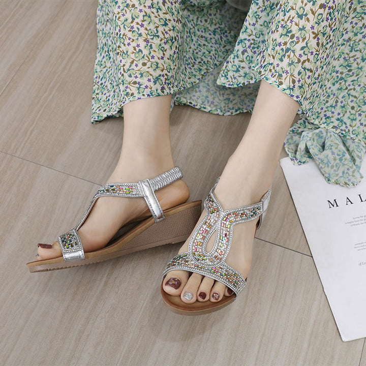 Levoire | Chaussures De Luxe À Talons Hauts Et Détails En Strass Pour Femmes