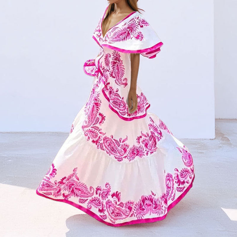 Robe maxi pour femmes avec des manches volumineuses et un motif paisley élaboré Levoire