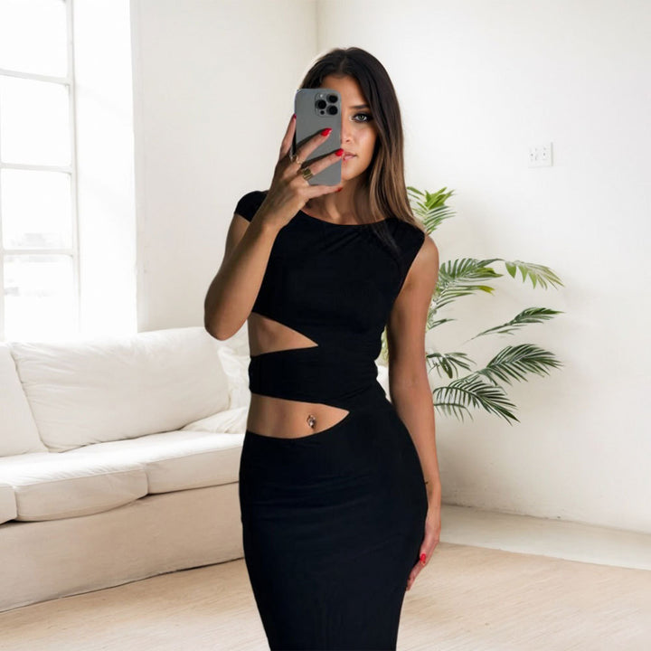 Robe maxi moulante pour femmes avec design découpé asymétrique Levoire
