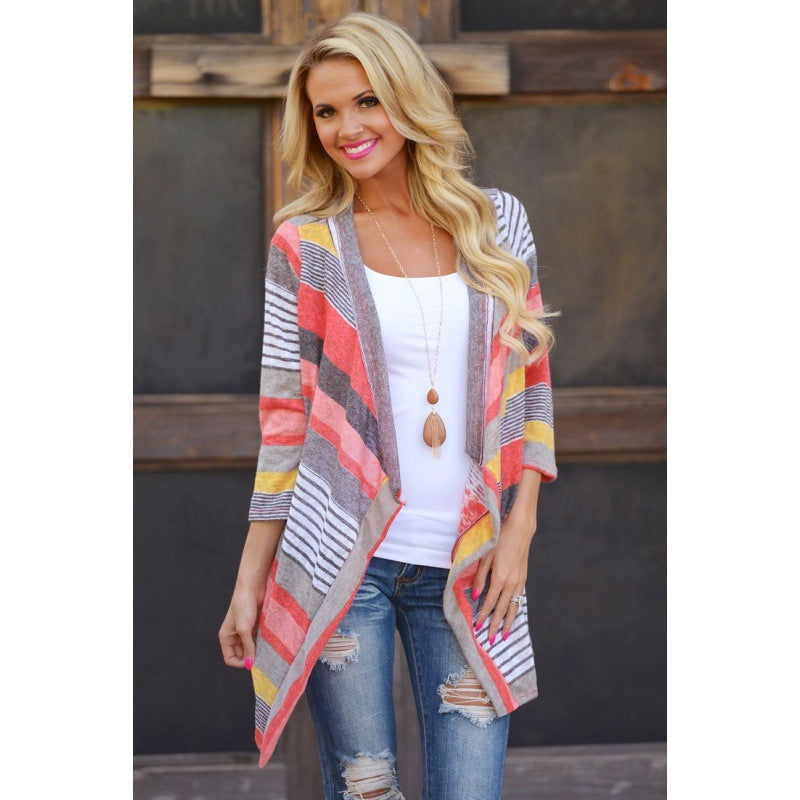 Cardigan pour femmes avec coupe asymétrique et motif de rayures colorées Levoire