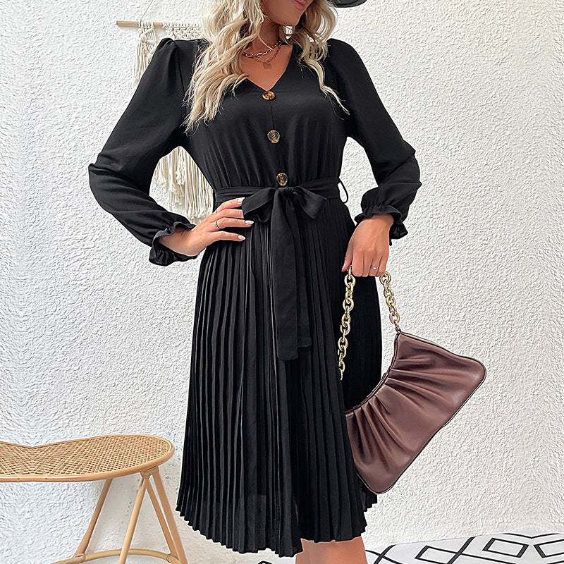 Robe portefeuille plissée pour femmes avec détails de boutons et ceinture à la taille Levoire