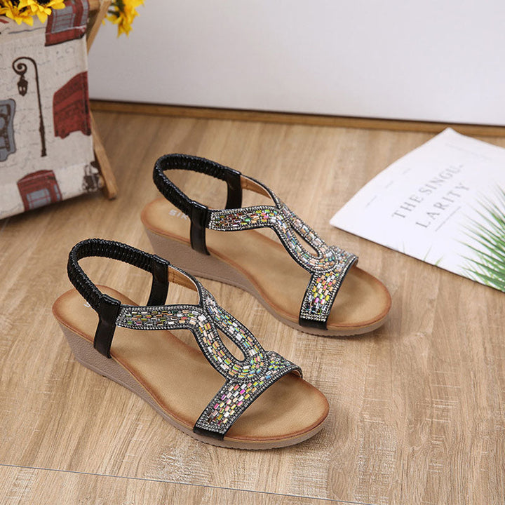 Levoire | Chaussures De Luxe À Talons Hauts Et Détails En Strass Pour Femmes