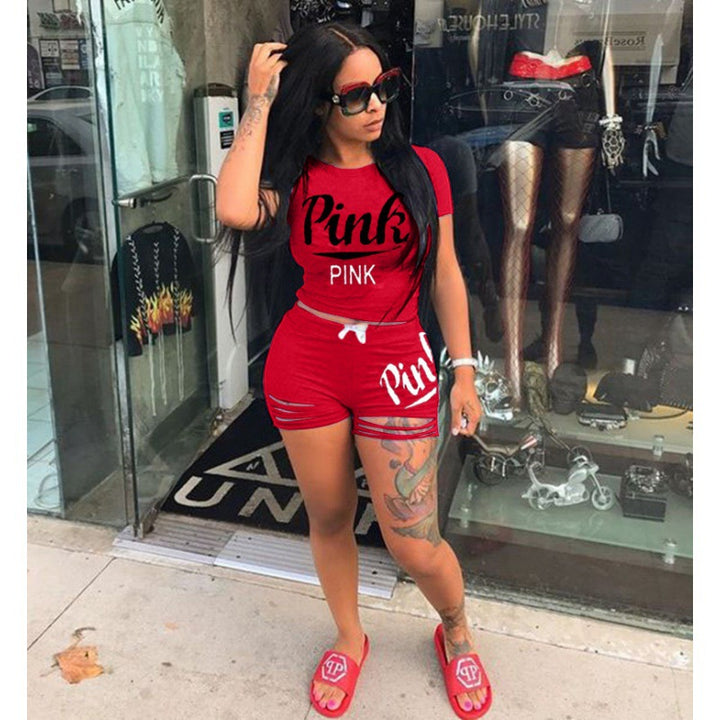 Ensemble t-shirt et short pour femmes sportif avec coupe décontractée et imprimés contrastés Levoire