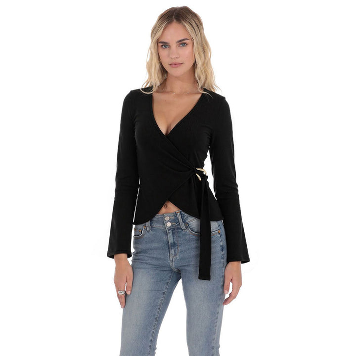 Chemisier Femme à Enveloppe avec Manches Longues et Détails Ruffles Élégants Levoire