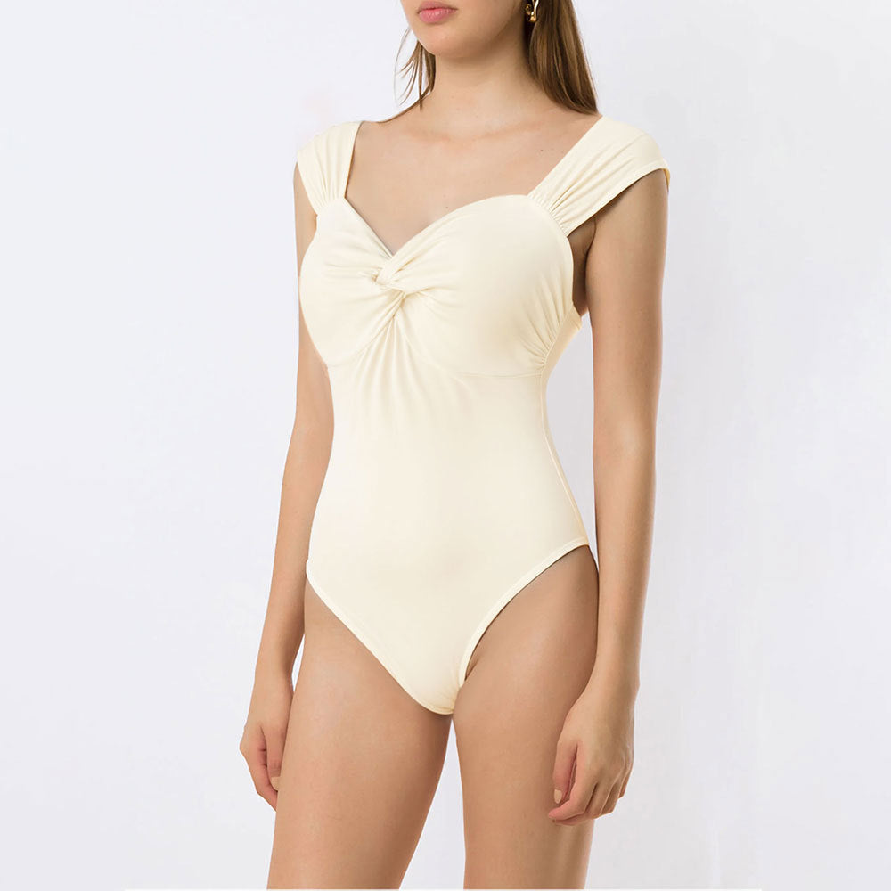 Maillot de bain pour femmes avec une coupe élégante et des détails de bretelles sophistiqués Levoire
