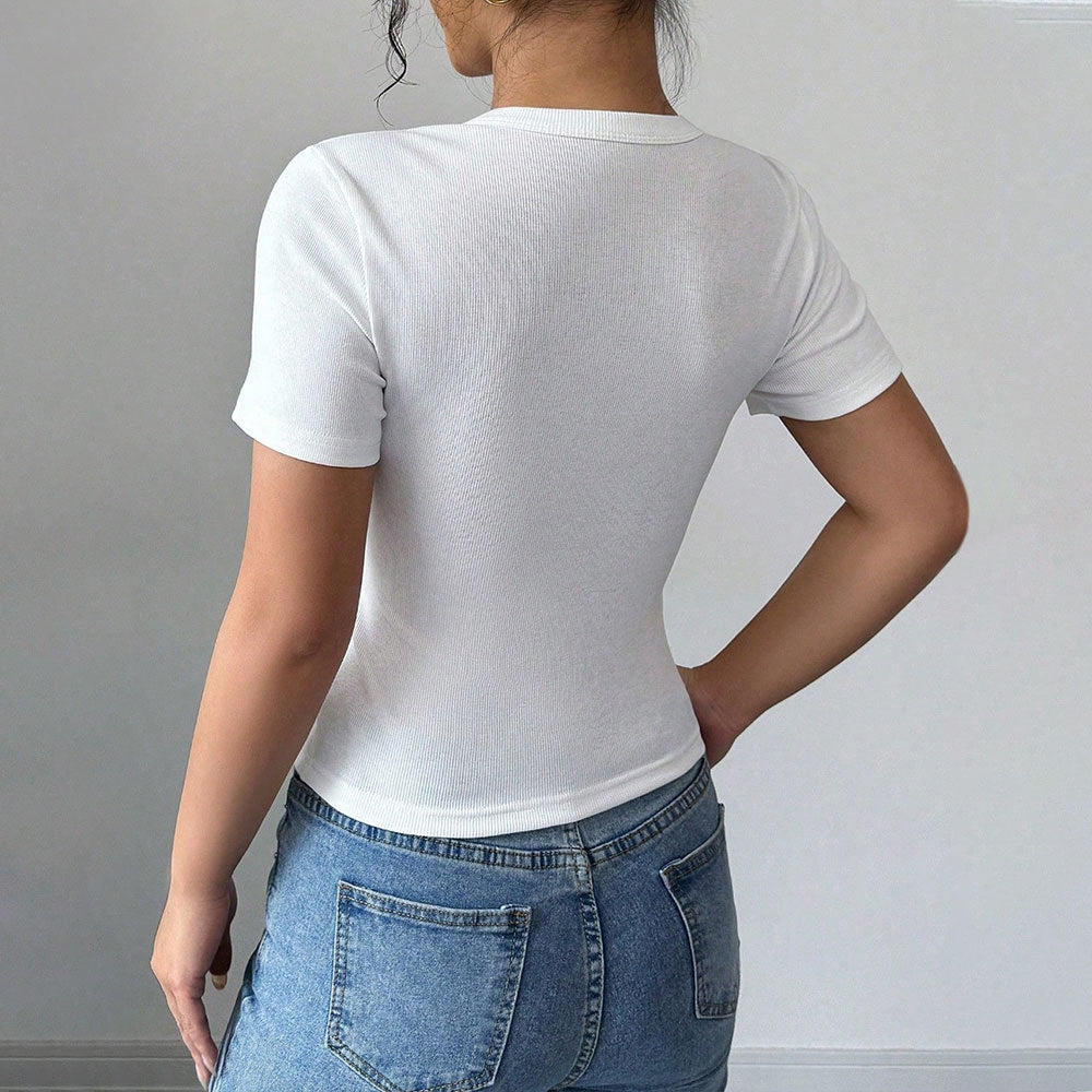Chemisier pour femme à manches courtes avec détails de boutons et silhouette ajustée Levoire