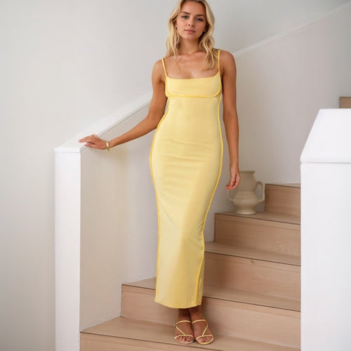 Robe Maxi Couture pour Femmes avec des Bretelles Élégantes et une Coupe Flatteuse pour la Silhouette Levoire