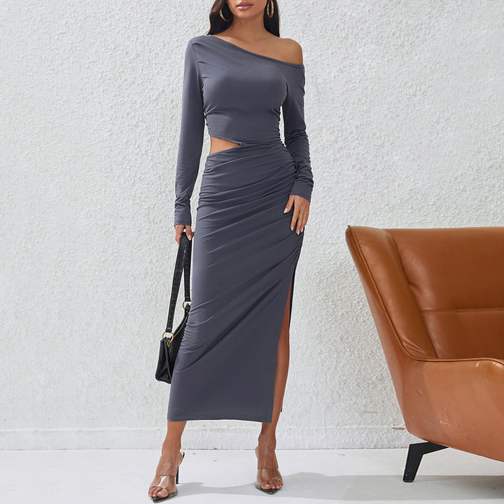 Robe maxi pour femme avec des détails de volants sur les côtés et un drapé élégant Levoire