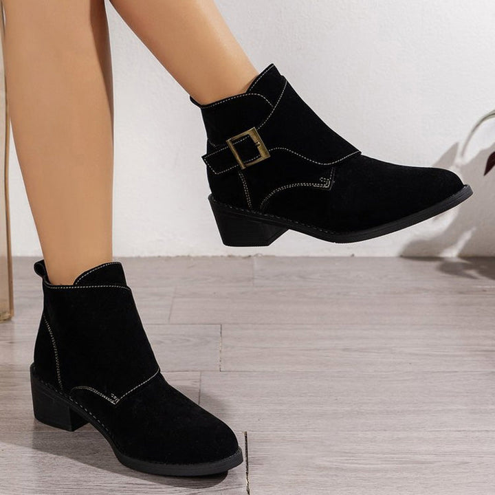 Levoire | Élégant Bottes Chunky À Talon Et À Boucle En Vin Pour Femmes