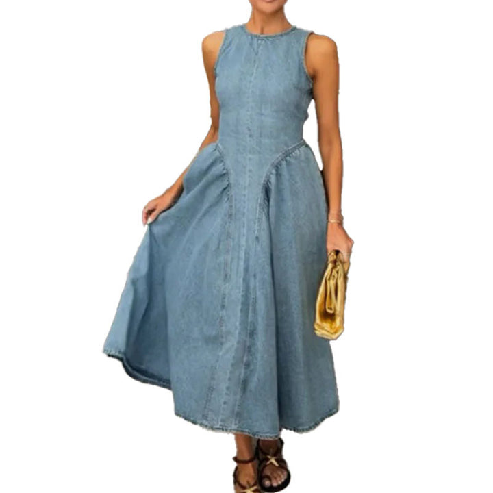 Robe maxi en jeans pour femmes avec coupe moderne et ligne A Levoire