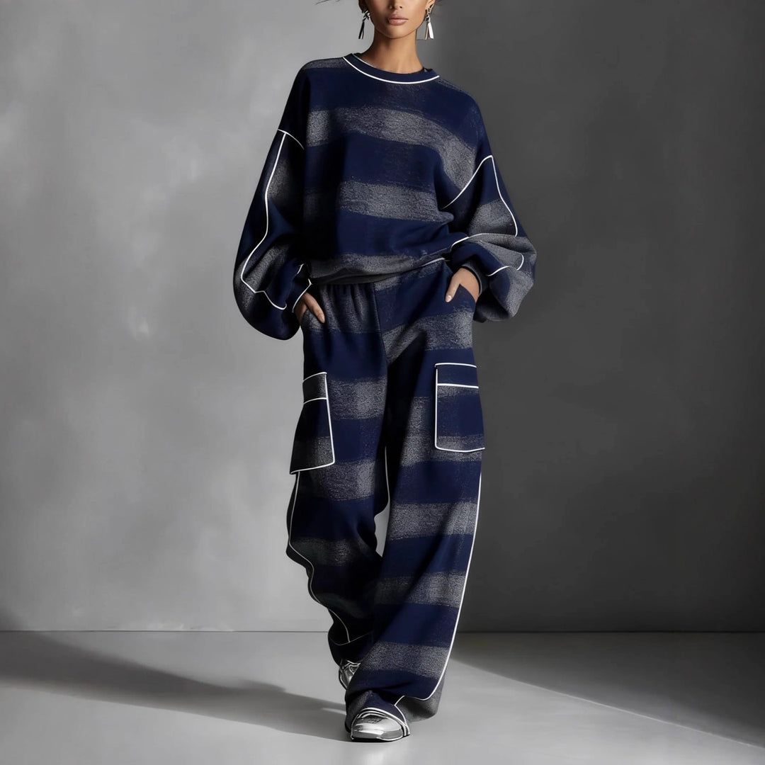 Costume décontracté pour femmes avec design rayé et poches profondes Levoire