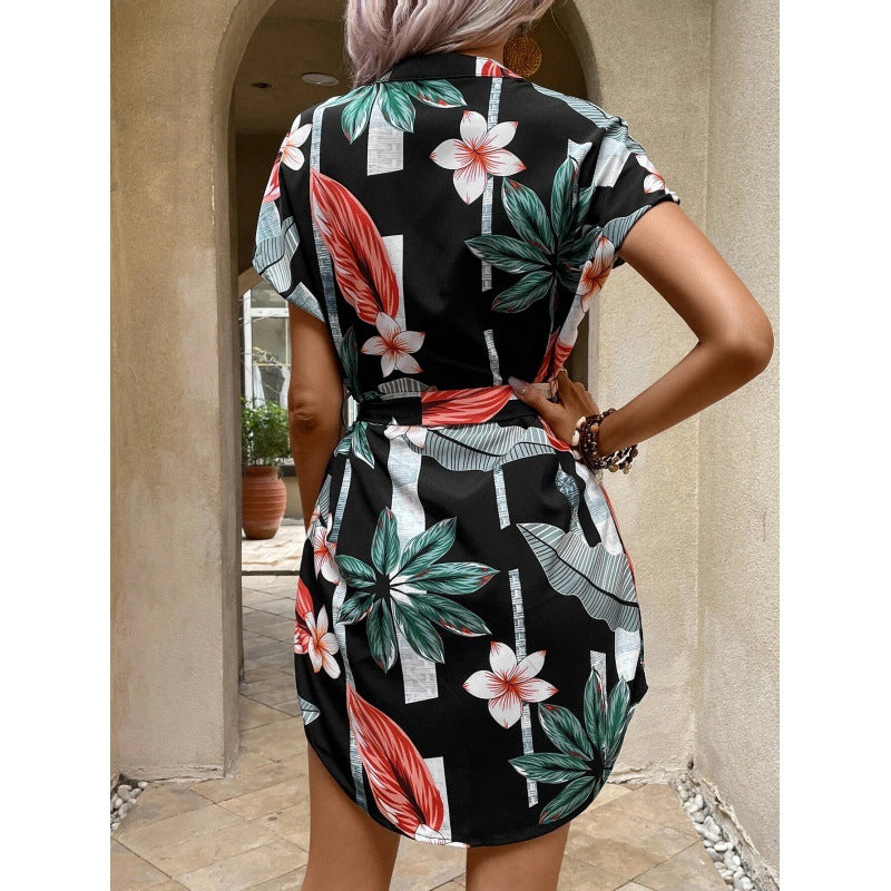 Robe portefeuille femme avec motif floral tendance et ceinture élégante à la taille Levoire