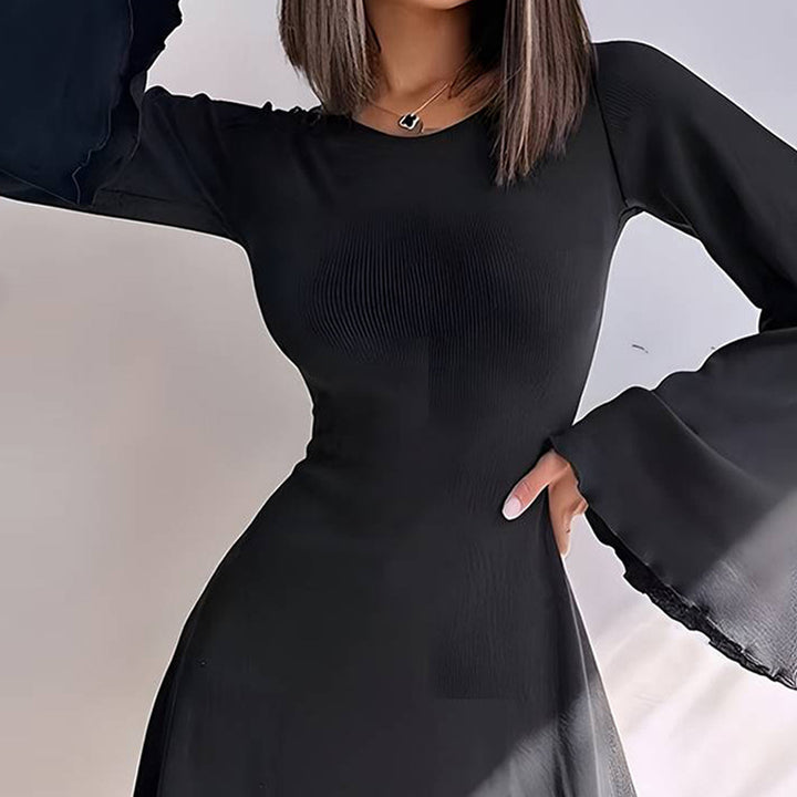 Robe mini femme avec manches trompette et ourlet sculptural Levoire