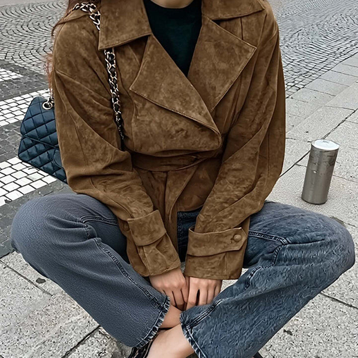 Veste en suédine pour femmes avec ceinture et confort luxueux Levoire
