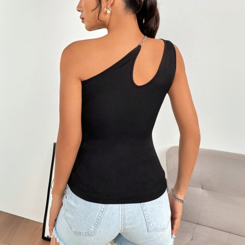 Body asymétrique pour femmes avec décolleté délicat et détail en chaîne Levoire