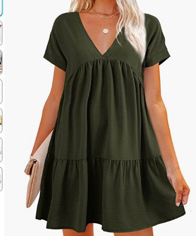 Robe femme à col en V avec un ourlet large et flottant Levoire