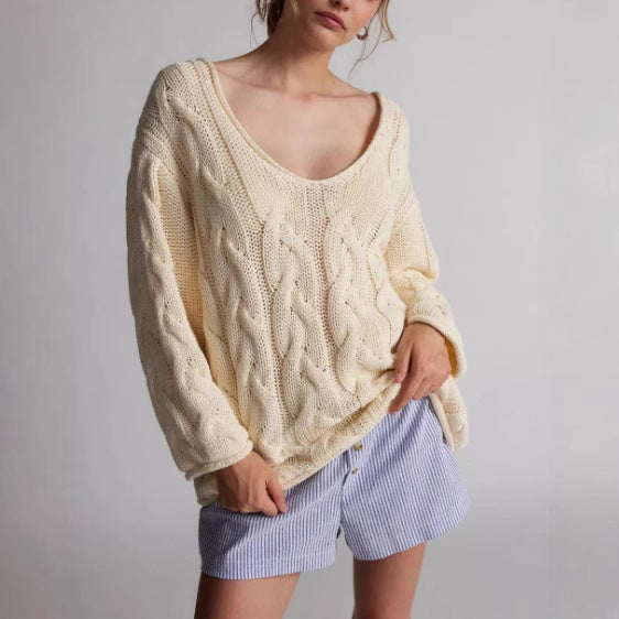 Pull en tricot pour femmes avec un motif de cable innovant et un large col Levoire