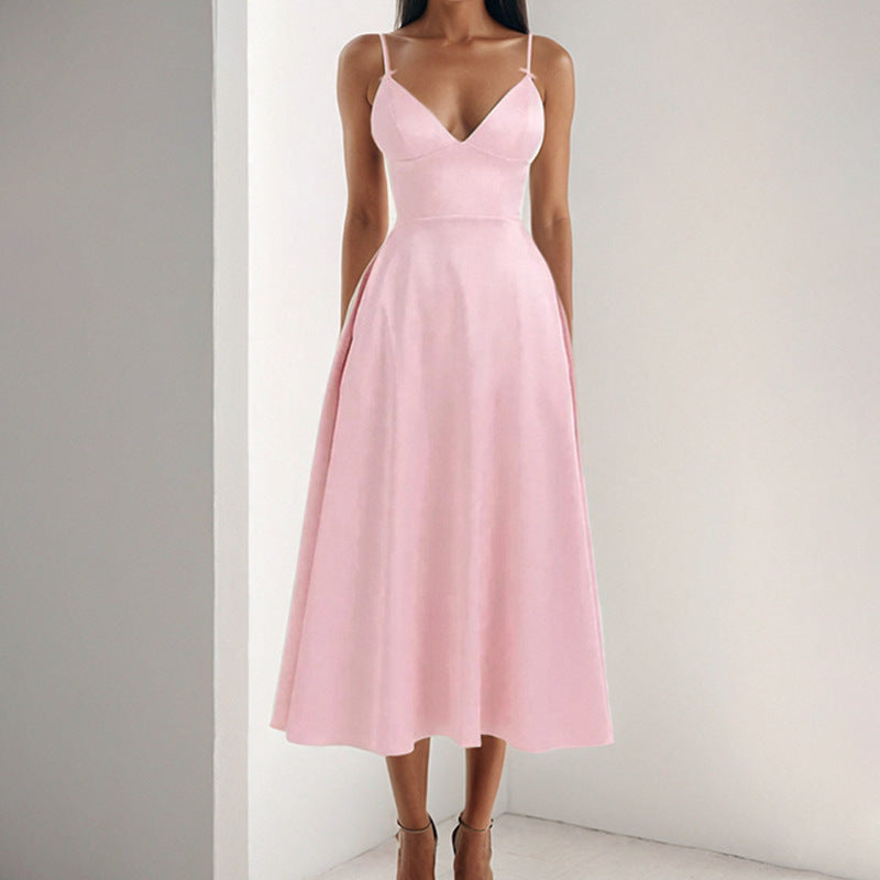 Robe maxi élégante pour femmes avec décolleté en V et jupe fluide Levoire