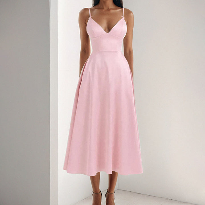 Robe maxi élégante pour femmes avec décolleté en V et jupe fluide Levoire