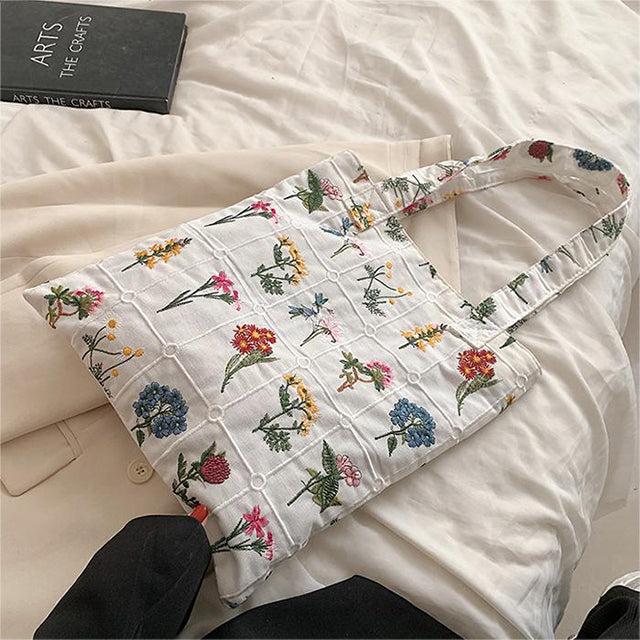 Levoire | En Toile À Fleurs Brodées