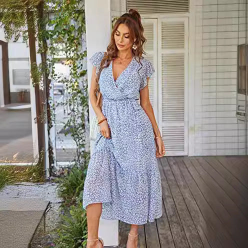 Robe maxi pour femmes avec décolleté en V profond et jupe évasée Levoire