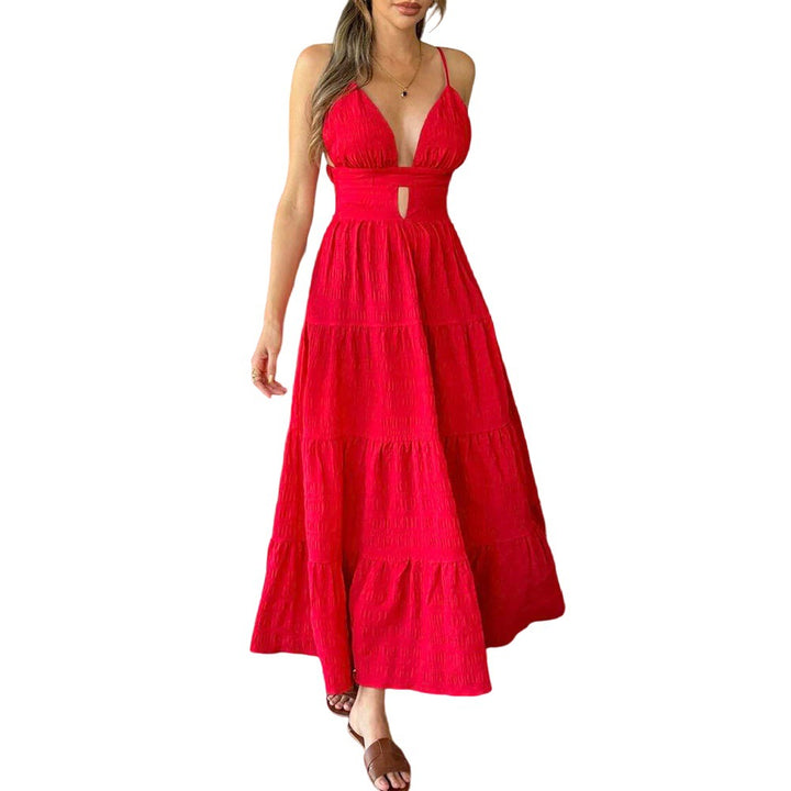 Robe maxi pour femmes avec des détails découpés séduisants et une silhouette fluide Levoire