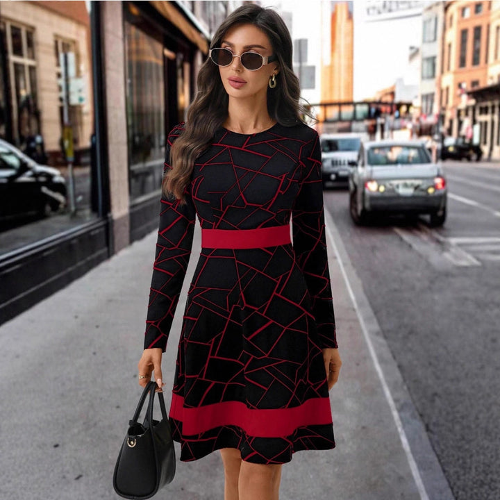 Robe A-line pour femmes avec motif géométrique et coupe ajustée Levoire