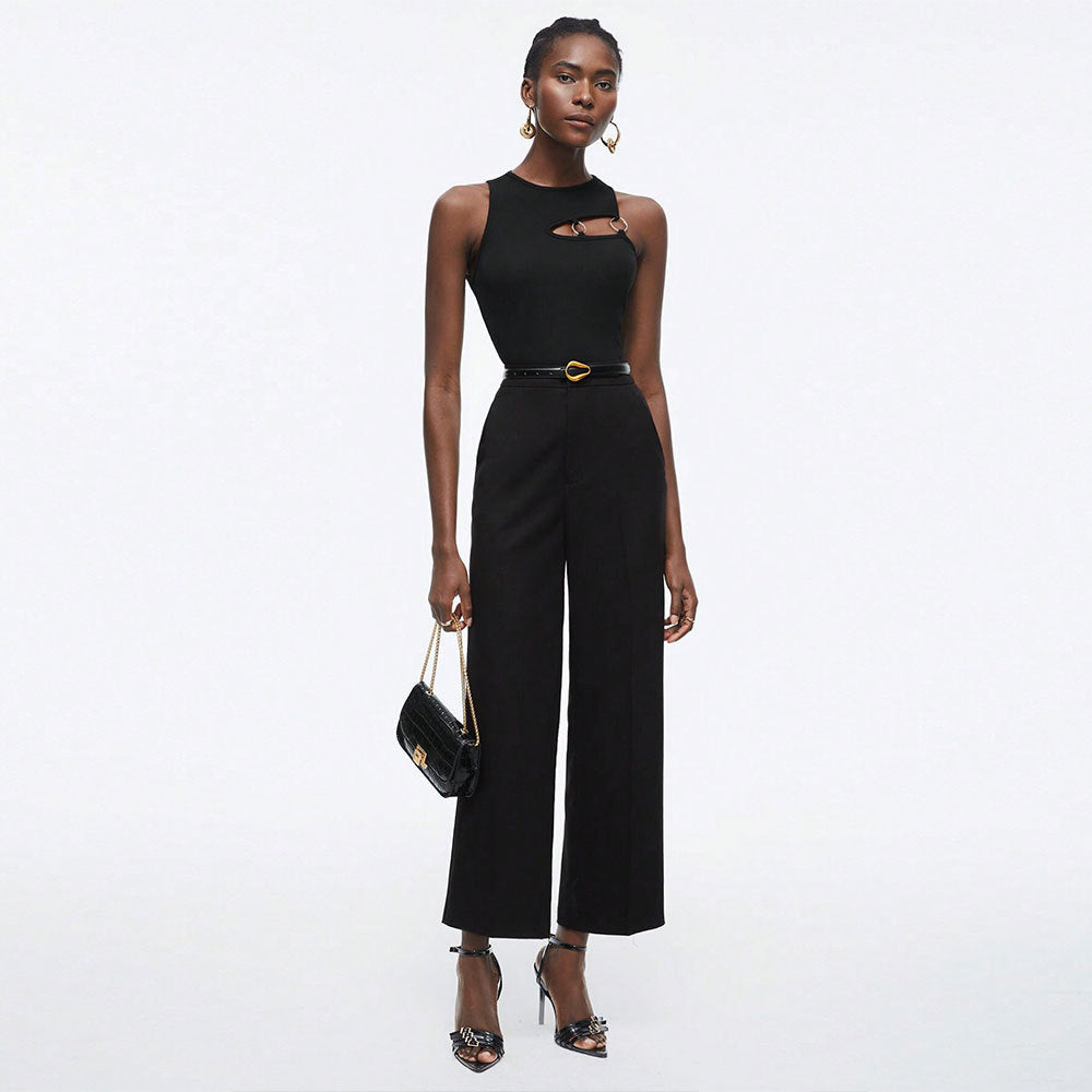 Débardeur stylé pour femmes avec design découpé innovant et accents métalliques Levoire