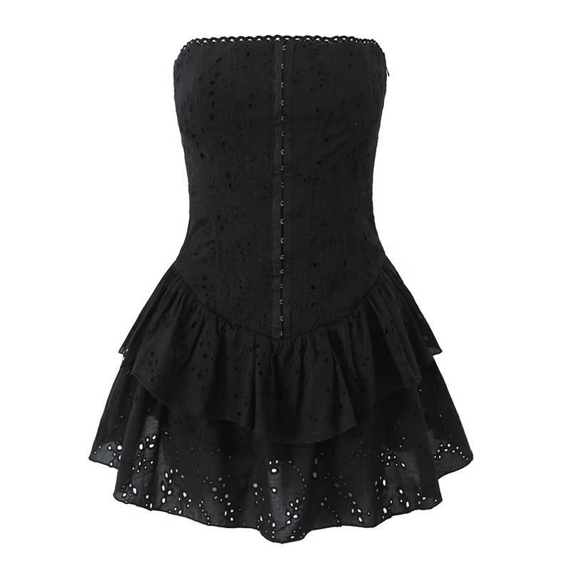 Levoire | Robe Minimale Sans Bretelles Étirée au Dos Brodée