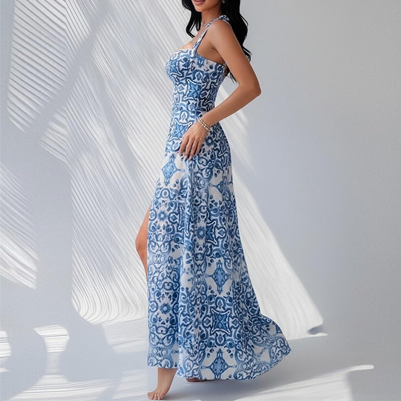 Robe maxi pour femmes avec fentes latérales et embellissements en dentelle Levoire