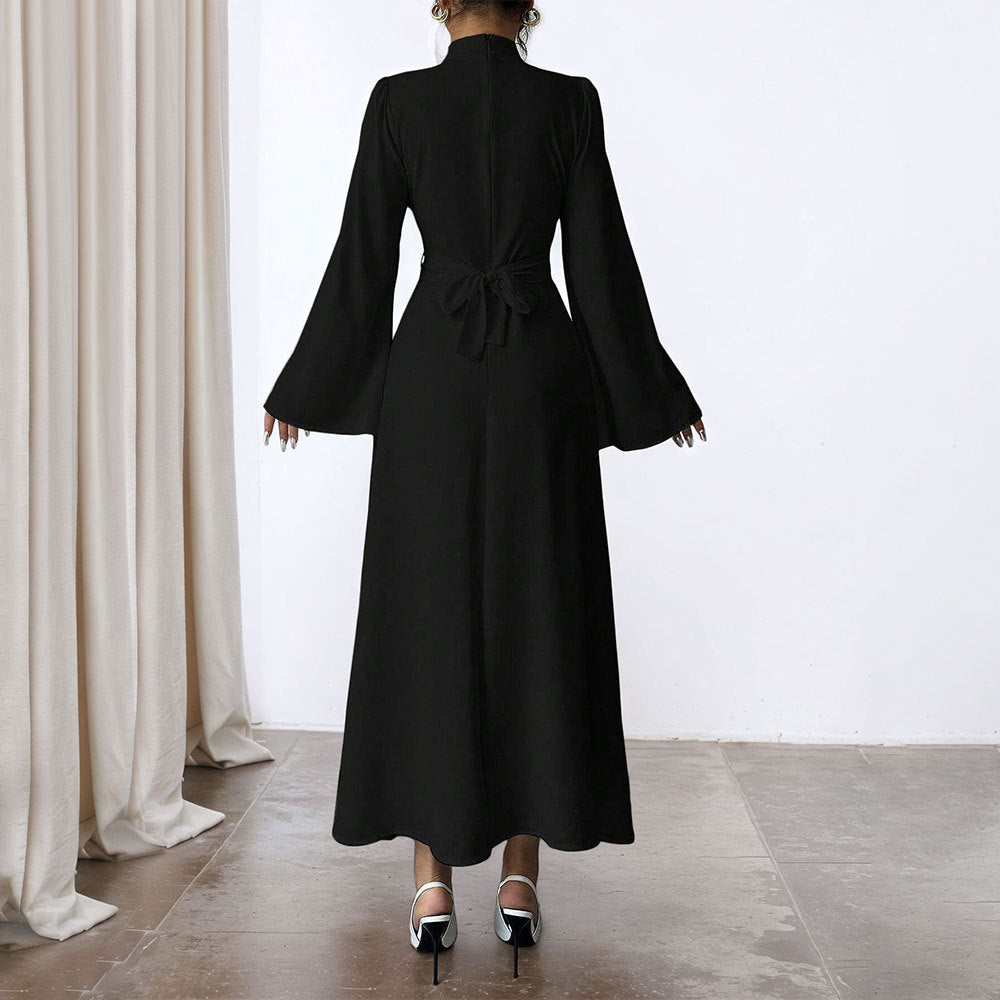 Robe Maxi Élegante pour Femmes avec Manches Fluentes et Col Haut Levoire