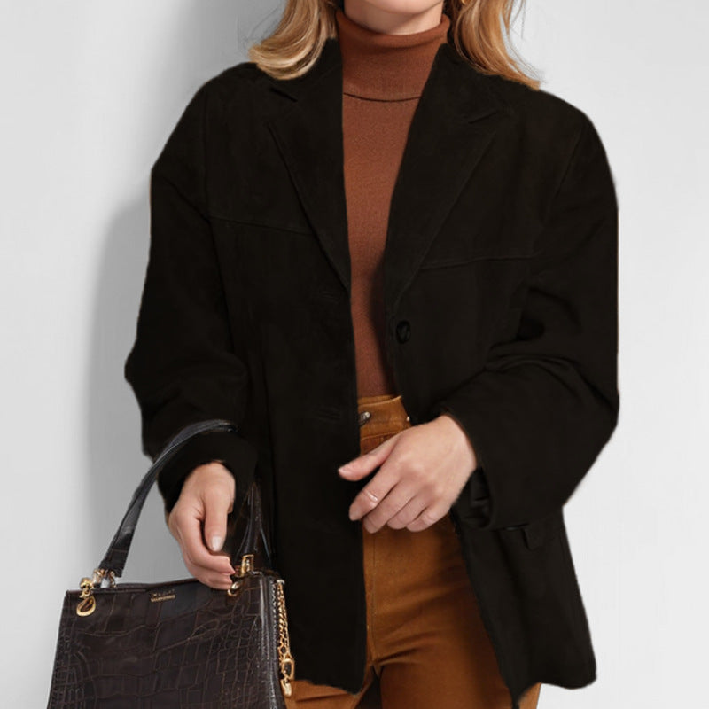 Veste en suède élégante pour femmes avec une coupe décontractée Levoire