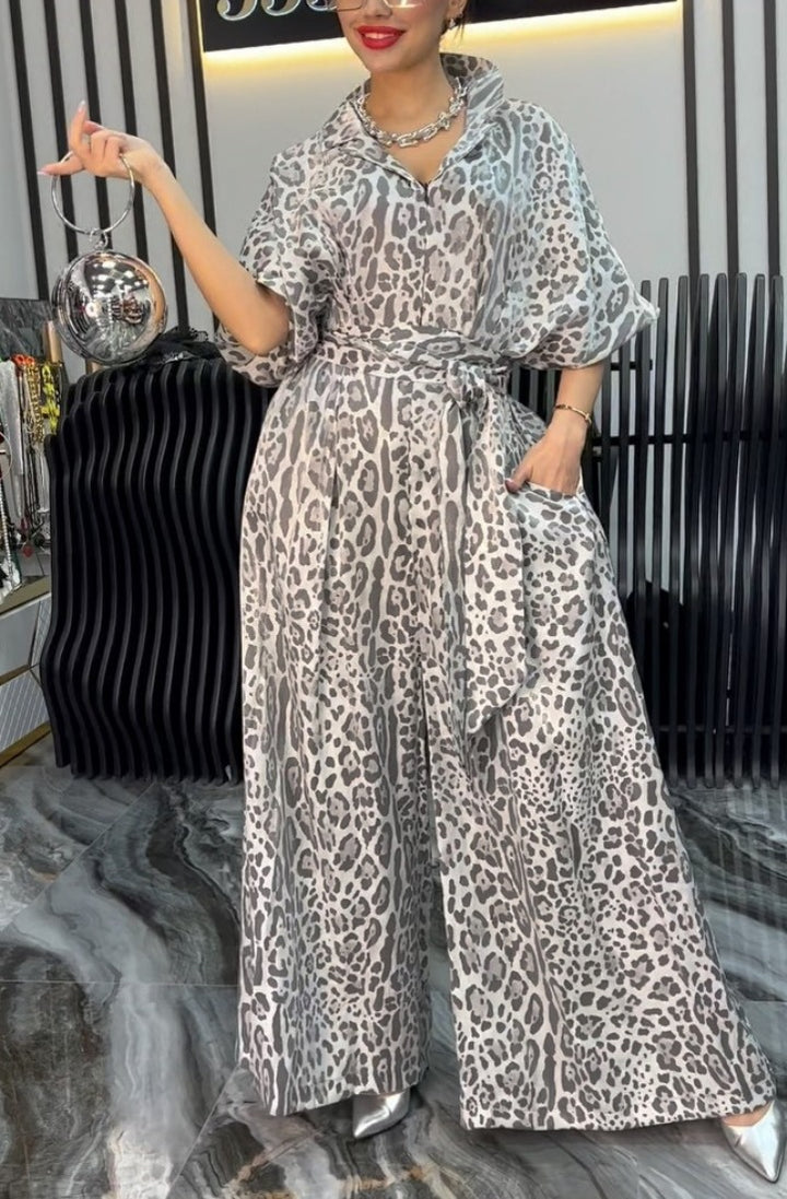 Combinaison élégante pour femmes avec jambes larges et motif floral Levoire