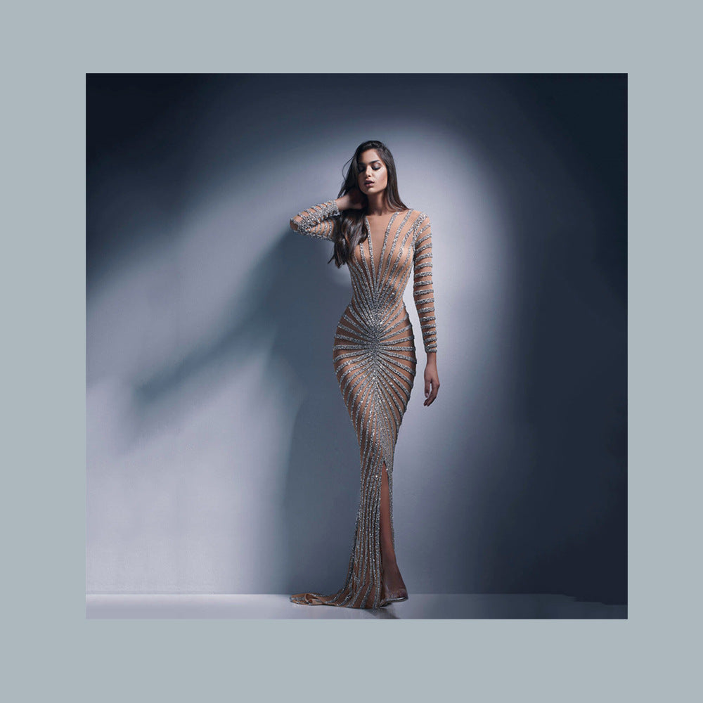 Levoire | Élégant robe longue fendue