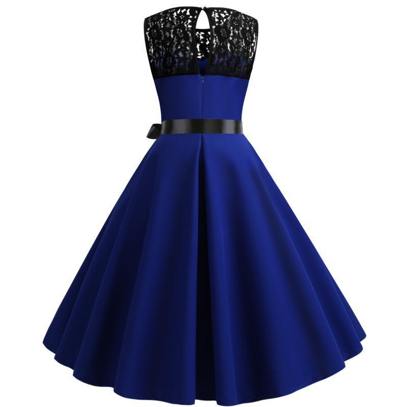 Robe vintage femme en A avec haut en dentelle et ceinture à nouer Levoire