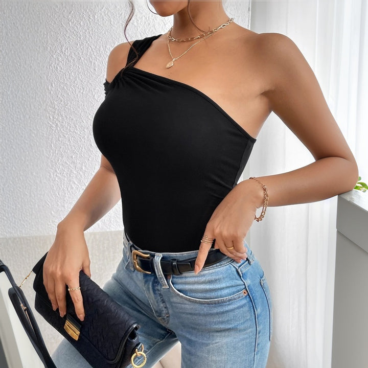Body sans manches pour femmes avec design asymétrique et décolleté en U Levoire