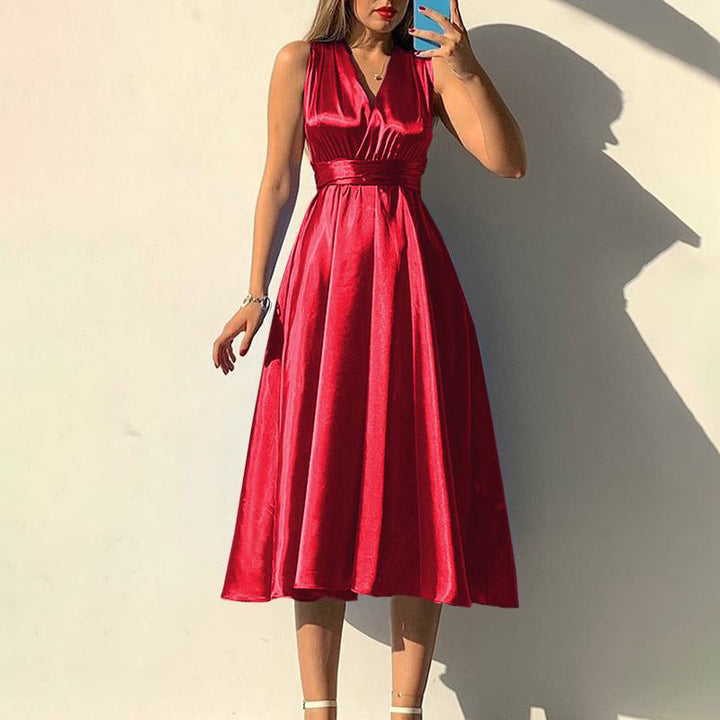 Levoire | Robe De Soirée À Décolleté En V Élégance Unie Avec Décolleté Sexy Au Dos Rot