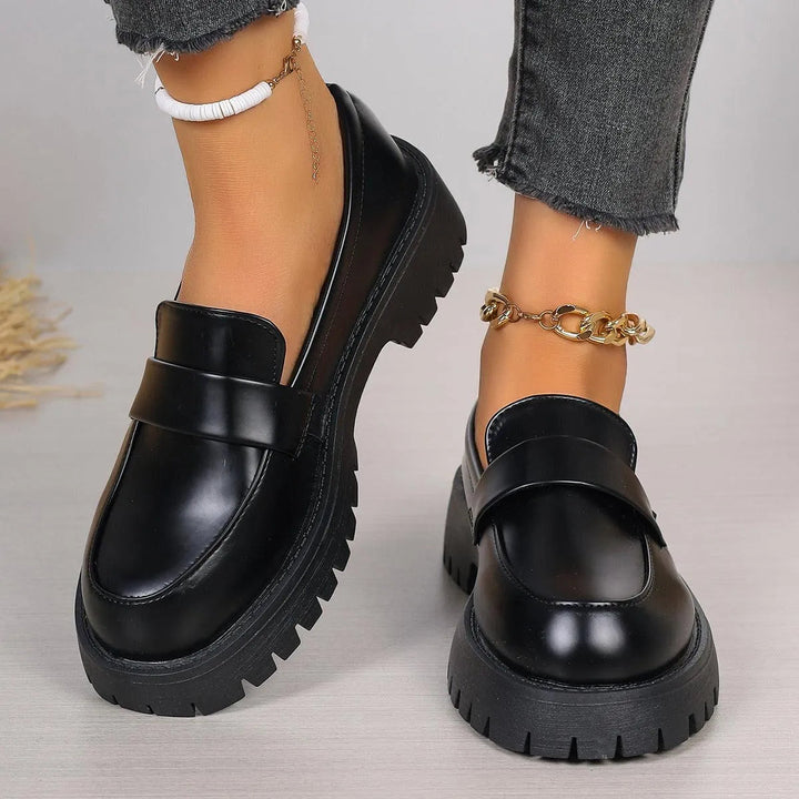 Levoire | Bottes noires en daim avec plateforme