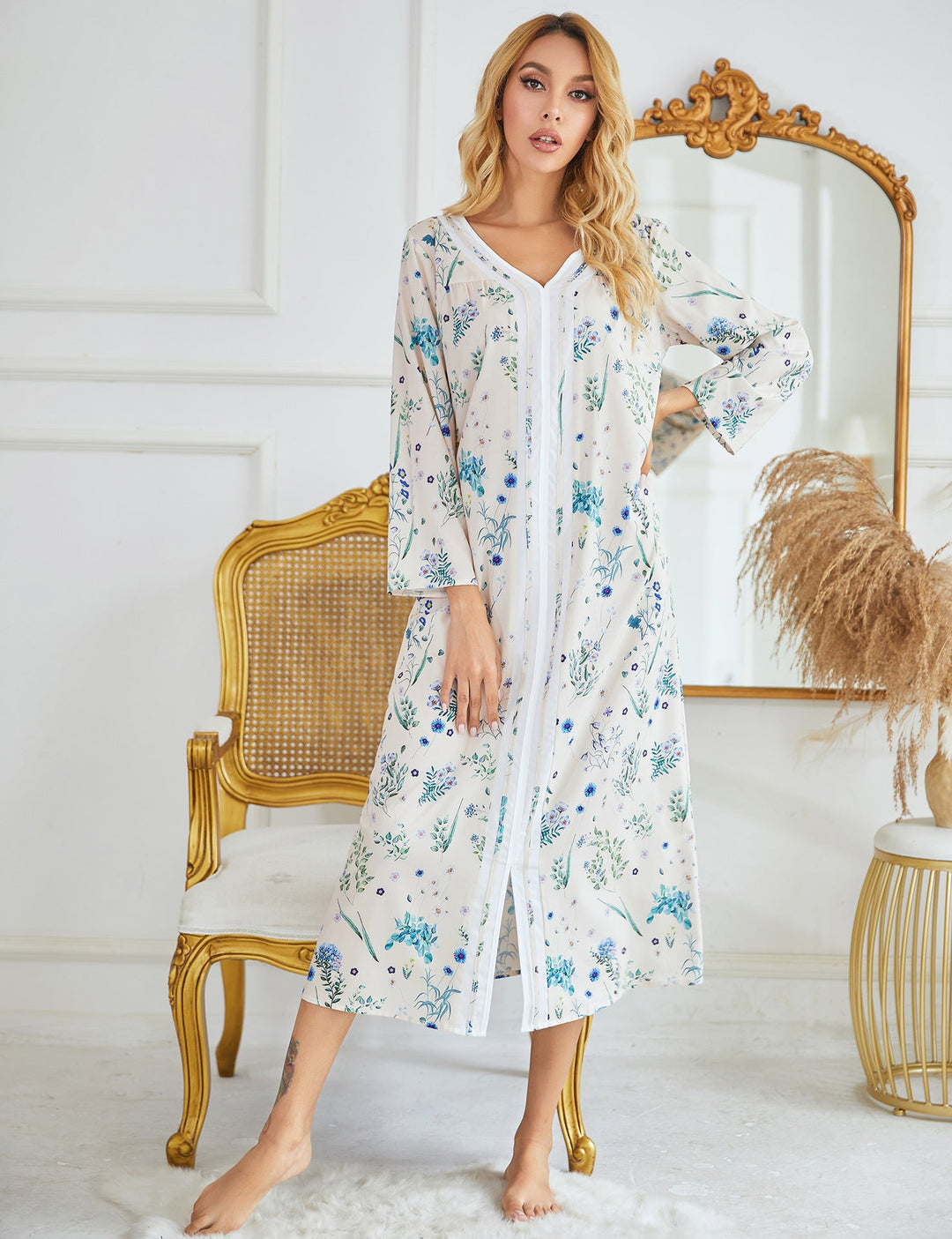 Levoire | Chemise de nuit imprimée Automne Hiver Robe de nuit en tricot imprimée Fond d'abricot, feuilles vertes, fleurs bleues