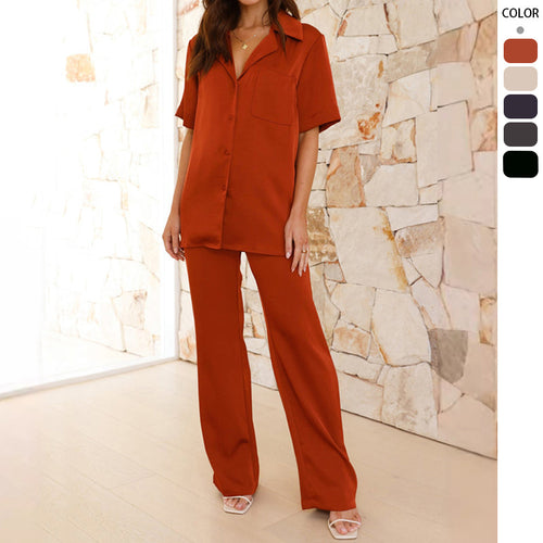 Ensemble de pyjama en satin pour femmes avec blouse élégante à manches courtes et pantalon loose Levoire