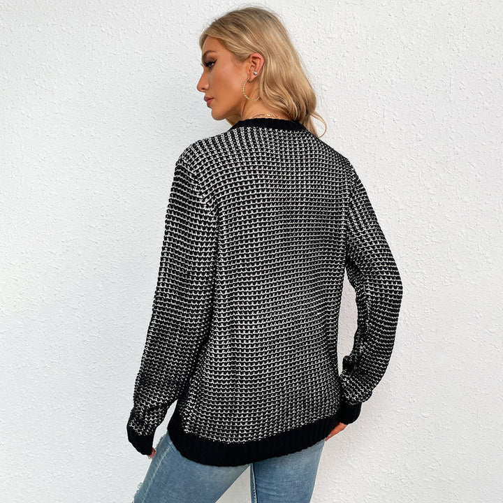 Pull en tricot pour femmes avec un motif moderne en diamant et des manches en forme de chauve-souris Levoire