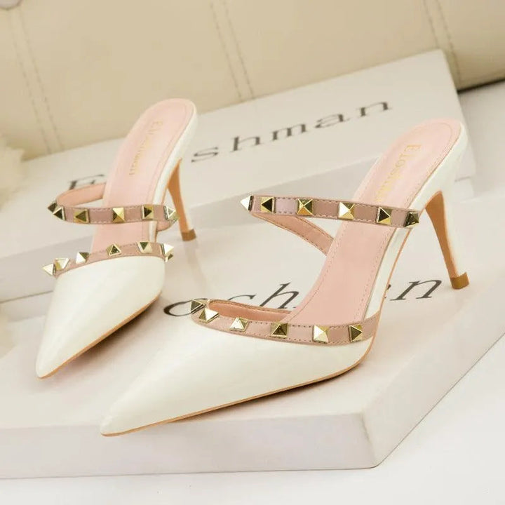 Levoire | Sandales pour femmes en cuir synthétique avec des clous en métal Blanc