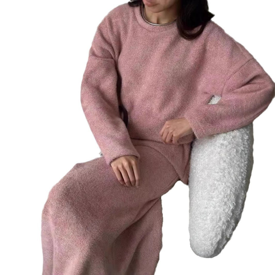 Robe en tricot pour femmes avec une coupe décontractée et des détails élégants Levoire