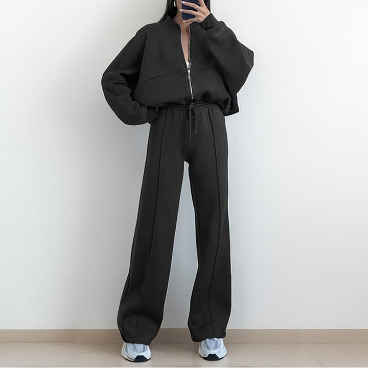 Ensemble sportif pour femmes avec fermeture éclair et jambes larges Levoire