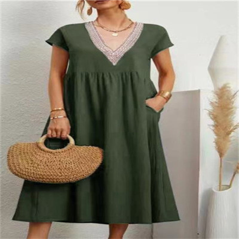 Robe maxi femme avec un élégant décolleté en V et des poches latérales Levoire