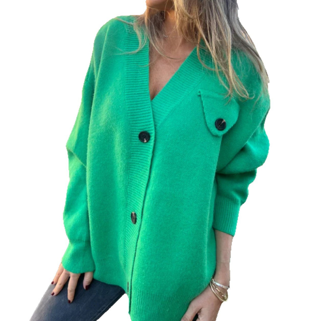 Cardigan en tricot douillet pour femmes avec détails de boutons et manches larges Levoire
