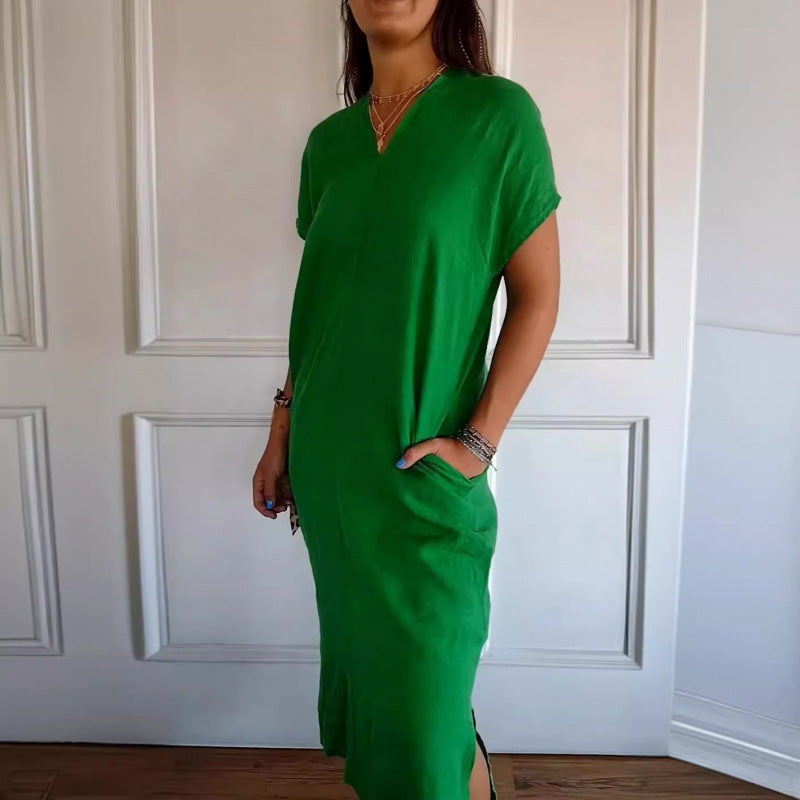 Levoire | Robe courte à encolure en V à manches courtes