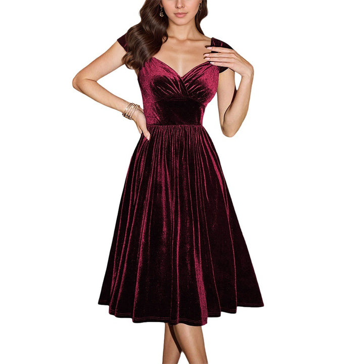 Robe midi femme en velours luxueux avec décolleté en V profond et coupe élégante Levoire