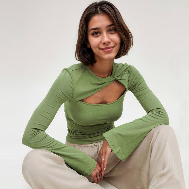 T-shirt à manches longues pour femmes avec un design innovant en torsion et une découpe sophistiquée Levoire